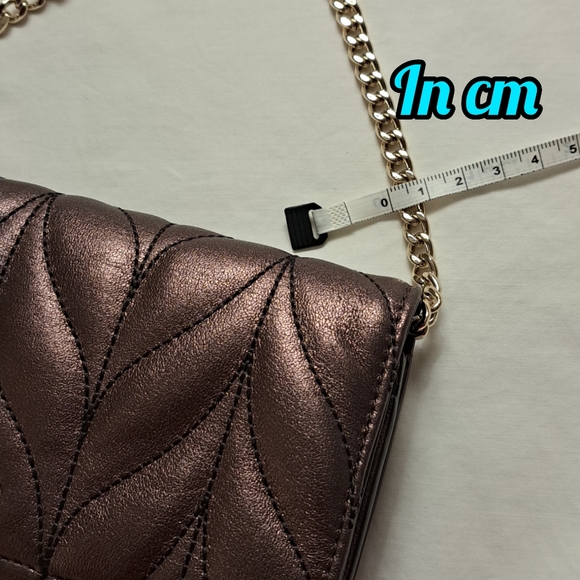 KATE SPADE WALLET IN CHAIN QUILTED LARGE - Picture 7 of 8